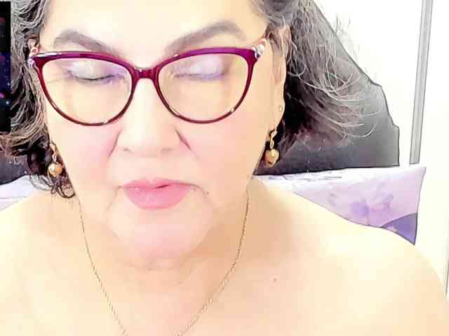 cataleya-mom webcam