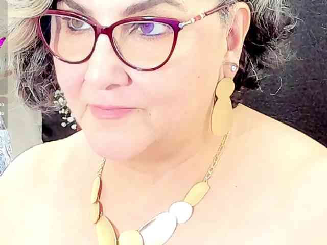 cataleya-mom webcam
