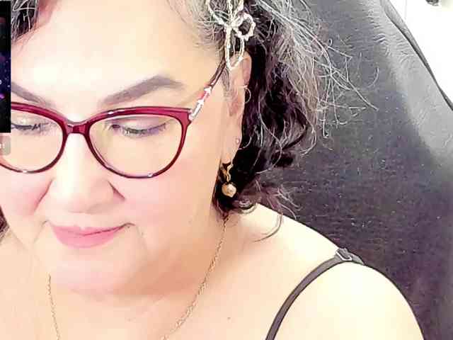cataleya-mom webcam