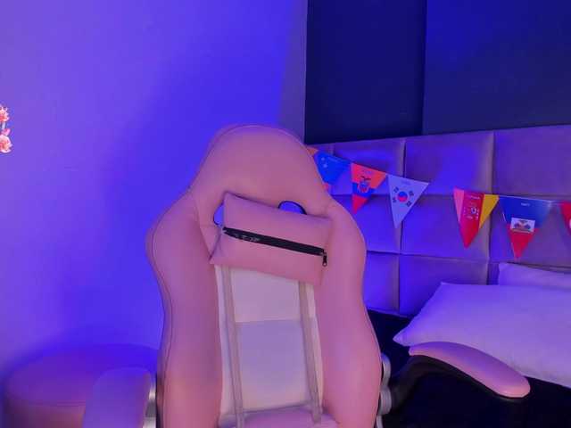 -Giia live cam on BongaCams