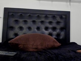 Spicy-jonhson's Live Webcam