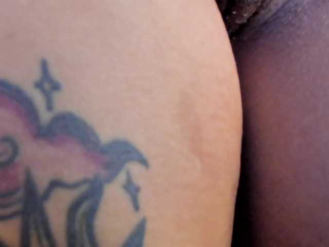 Spicy-shanty live cam on BongaCams