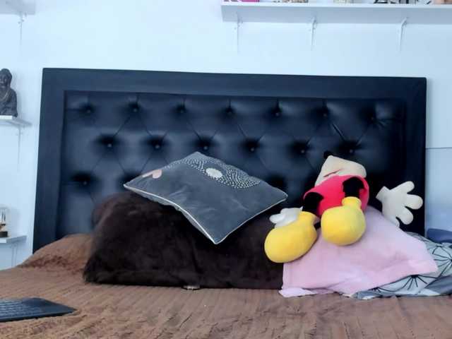 Spicy-shanty live cam on BongaCams