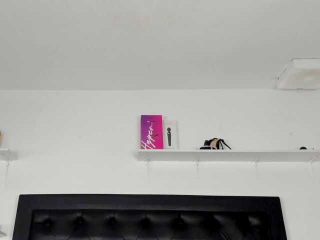 Spicy-shanty live cam on BongaCams