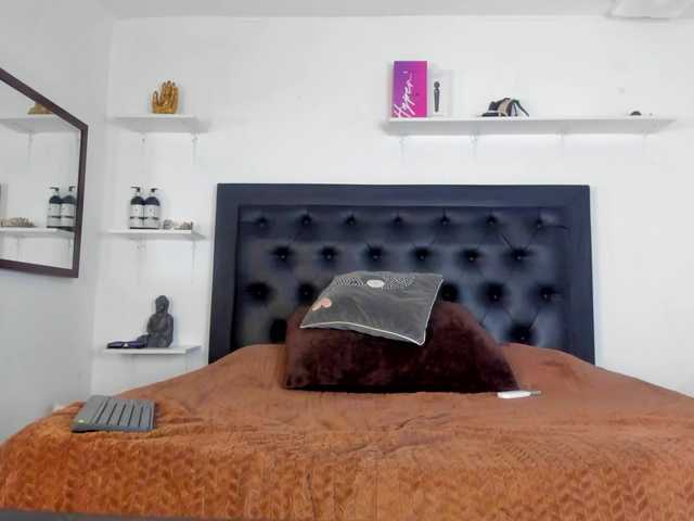 Spicy-shanty live webcam show