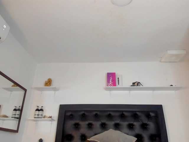 Spicy-shanty live cam on BongaCams