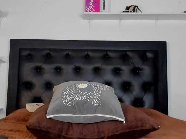 Spicy-shanty live cam on BongaCams