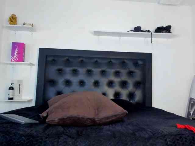 Spicy-jonhson webcam