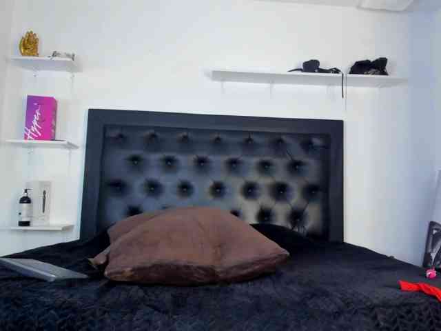 Spicy-jonhson webcam