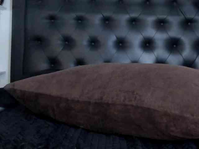 Spicy-jonhson webcam