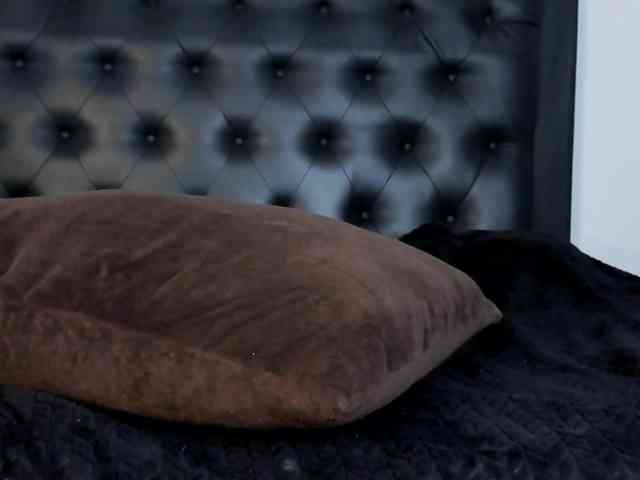 Spicy-jonhson webcam