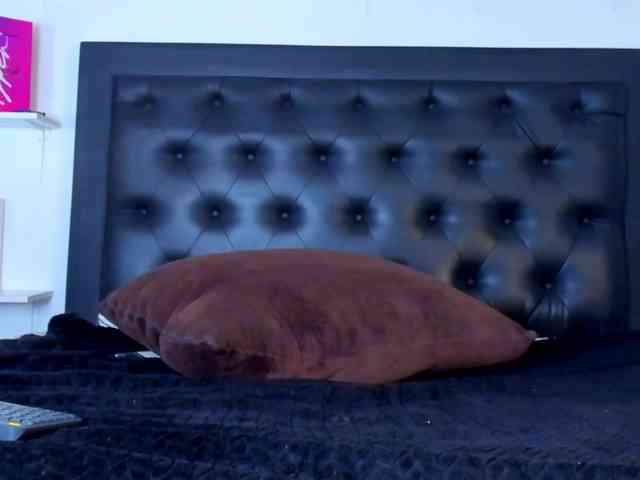 Spicy-jonhson webcam