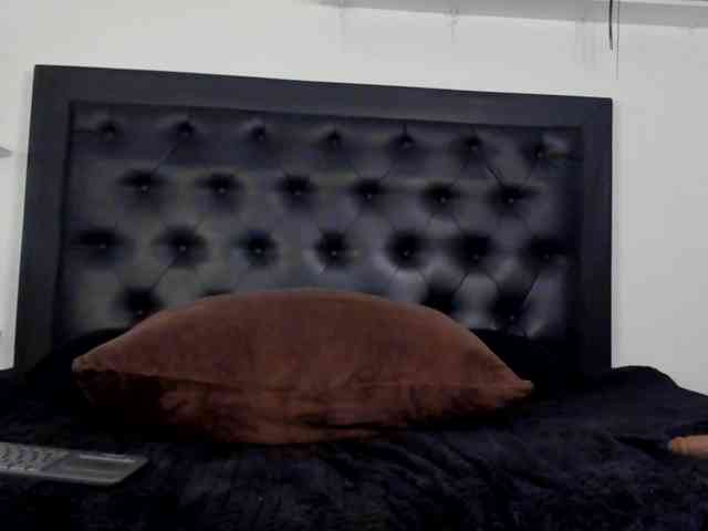 Spicy-jonhson webcam