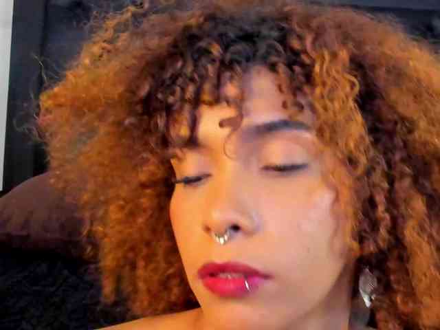 Spicy-jonhson webcam