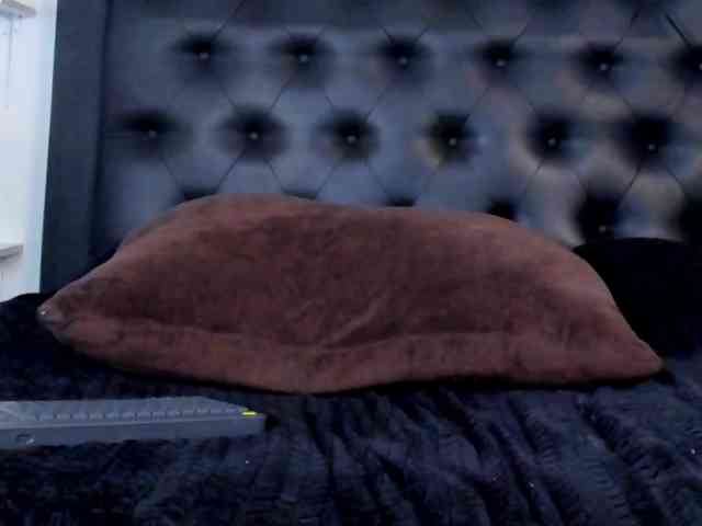 Spicy-jonhson webcam