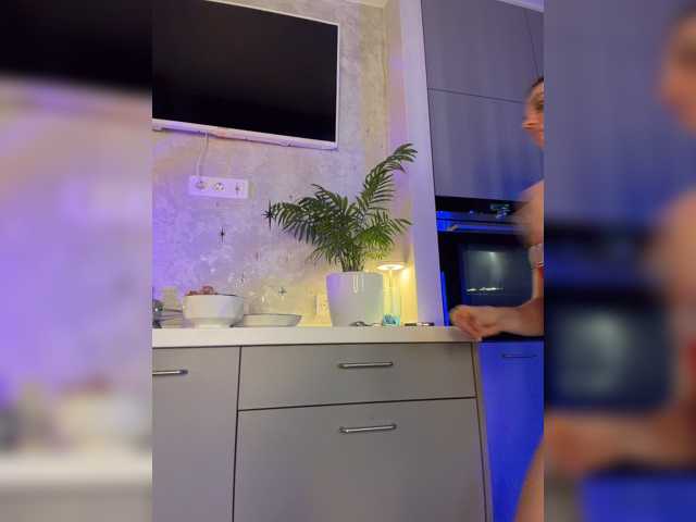 -TATUHA-, en directo ahora en BongaCams