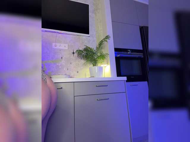 -TATUHA-, en directo ahora en BongaCams