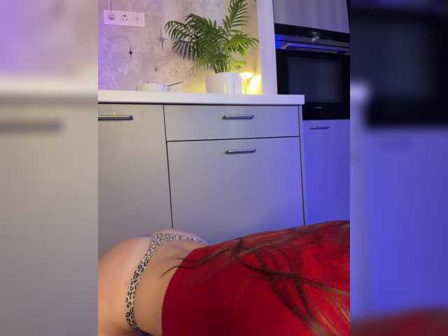 -TATUHA-, en directo ahora en BongaCams