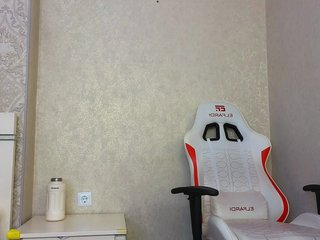 DianaMoon Porn Show