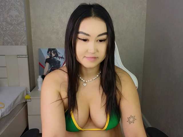 DianaMoon live cam on BongaCams
