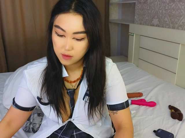 DianaMoon live cam on BongaCams