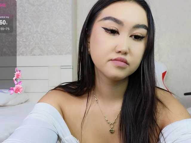 DianaMoon live cam on BongaCams