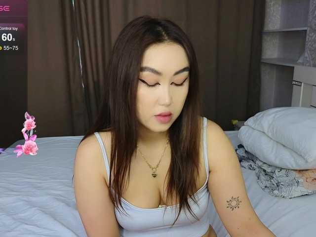 DianaMoon live cam on BongaCams