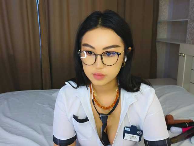 DianaMoon live cam on BongaCams