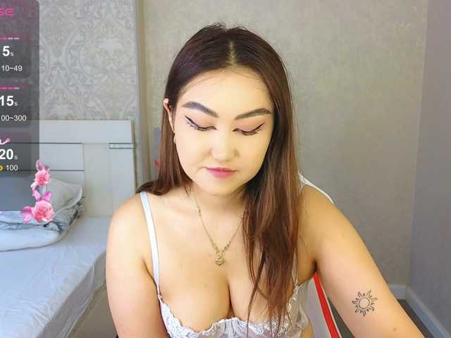 DianaMoon live cam on BongaCams