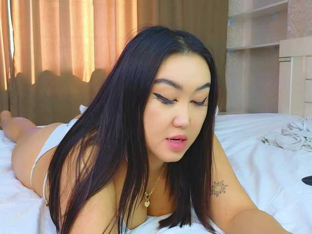 DianaMoon live cam on BongaCams