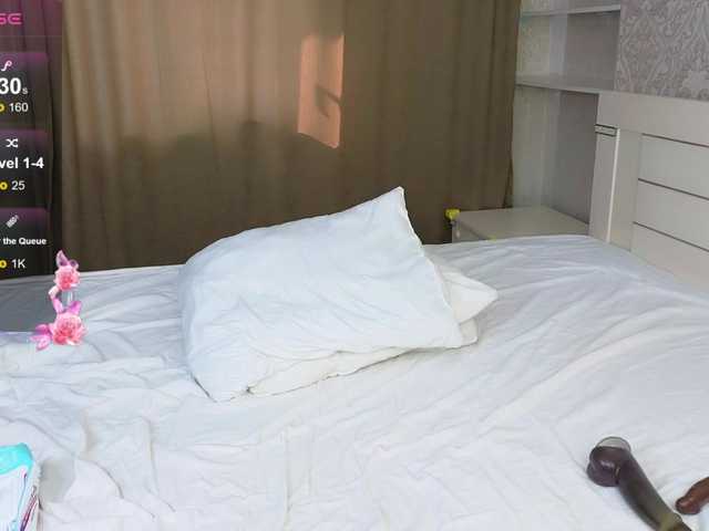 DianaMoon live cam on BongaCams