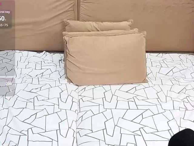 DianaMoon live cam on BongaCams