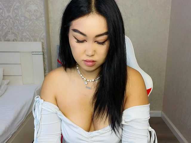 DianaMoon live cam on BongaCams