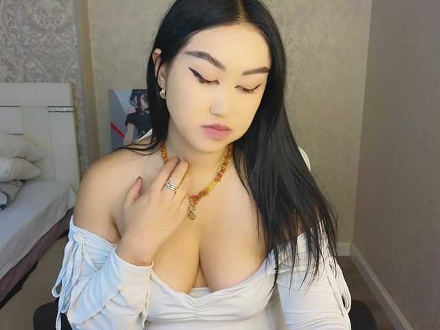 DianaMoon live cam on BongaCams
