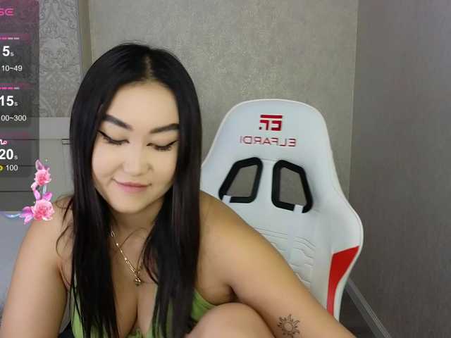 DianaMoon live cam on BongaCams