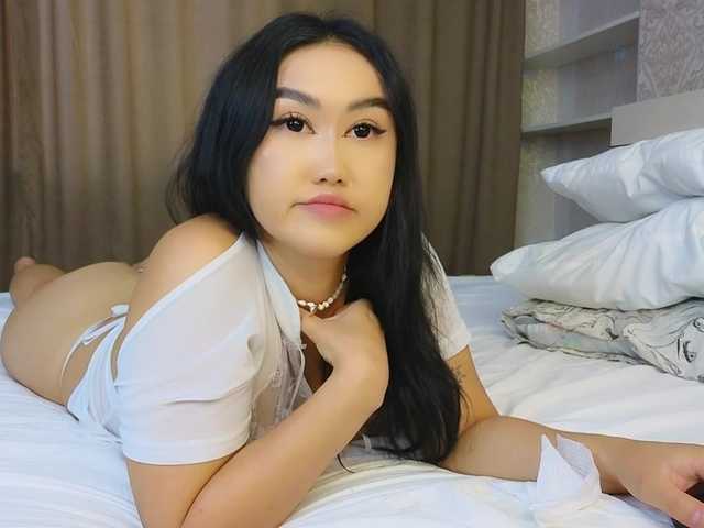 DianaMoon live cam on BongaCams