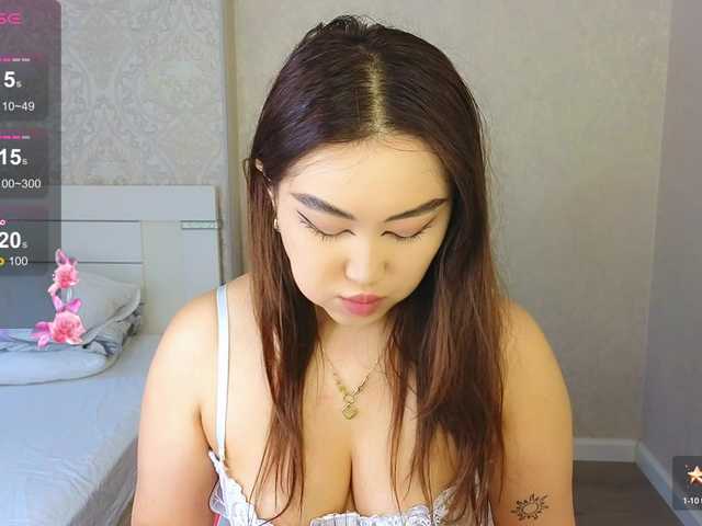 DianaMoon live cam on BongaCams