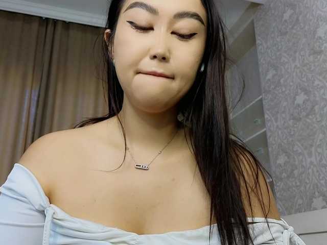 DianaMoon live cam on BongaCams