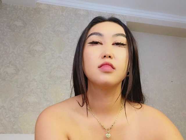 DianaMoon live cam on BongaCams