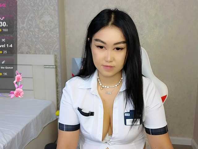 DianaMoon live cam on BongaCams