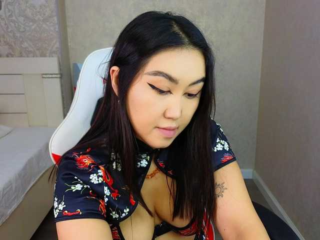 DianaMoon live cam on BongaCams