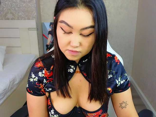DianaMoon live cam on BongaCams