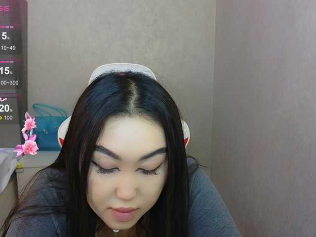 DianaMoon live cam on BongaCams