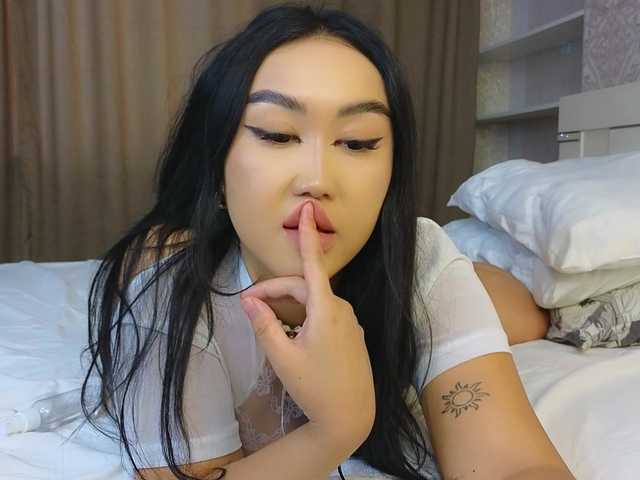 DianaMoon live cam on BongaCams