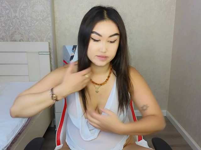 DianaMoon live cam on BongaCams