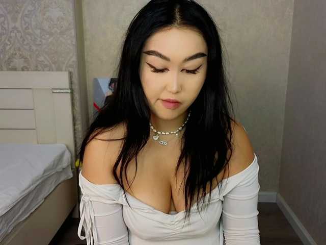 DianaMoon live cam on BongaCams