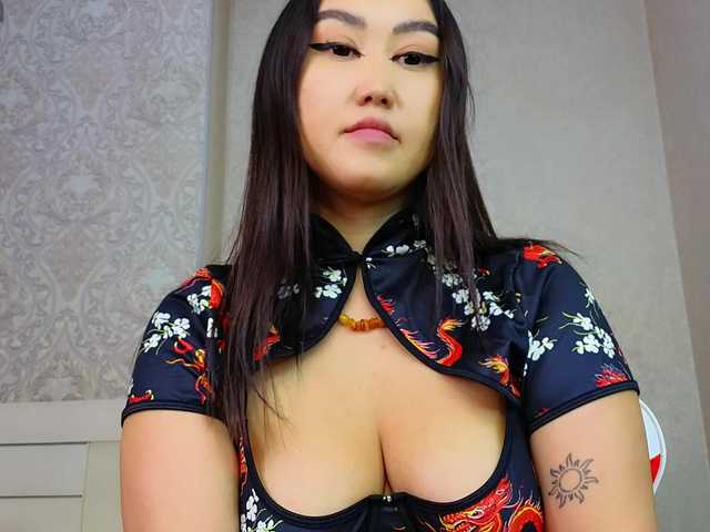 DianaMoon live cam on BongaCams