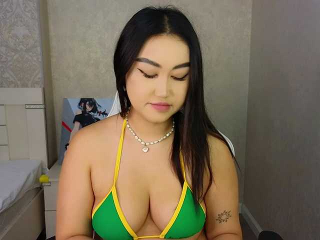 DianaMoon live cam on BongaCams