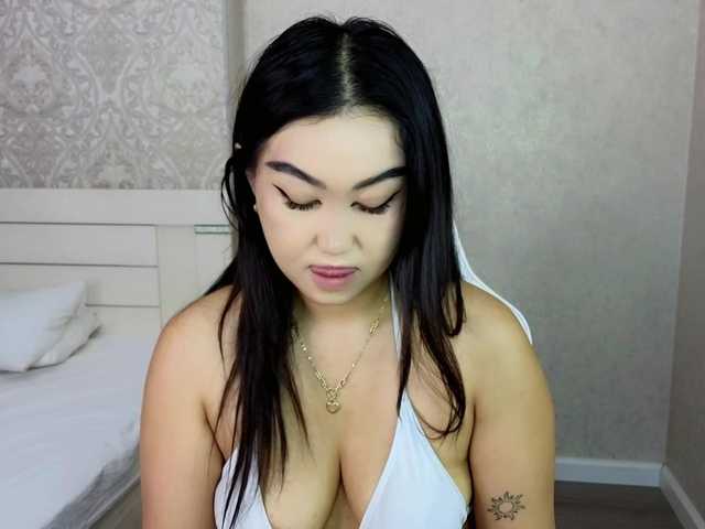 DianaMoon live cam on BongaCams