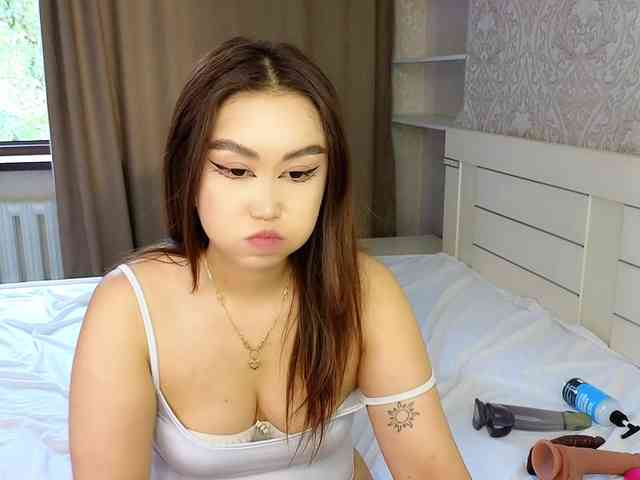 DianaMoon webcam